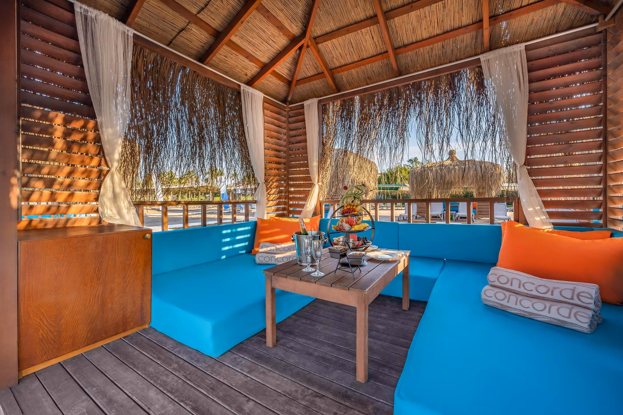 Concorde-De-Luxe-Resort-Genel-355127