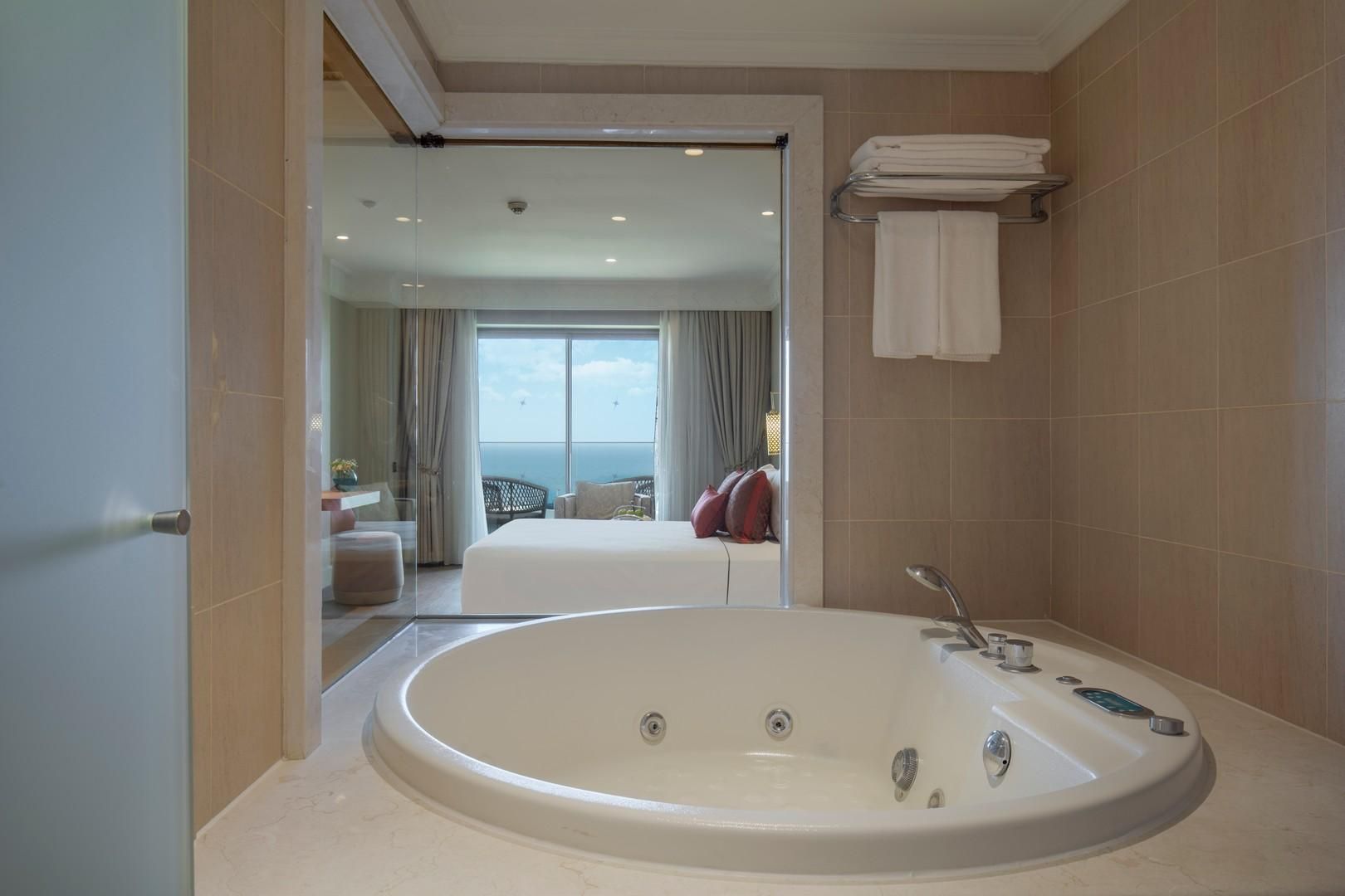 Ela-Excellence-Resort-Belek-Oda-391188